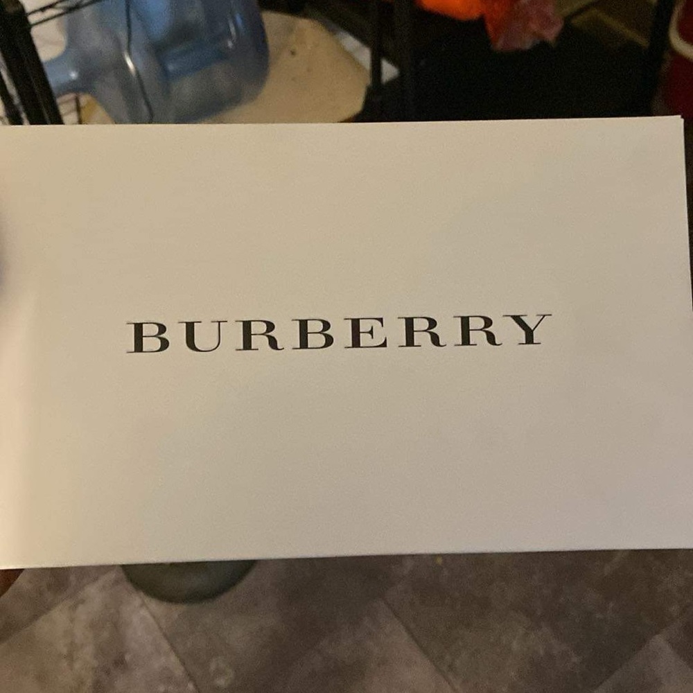 Burberry men’s toiletries bag